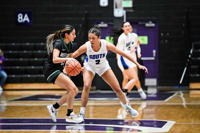 South Medford West Salem 6A Oregon girls basketball quarterfinal Naji Saker -9